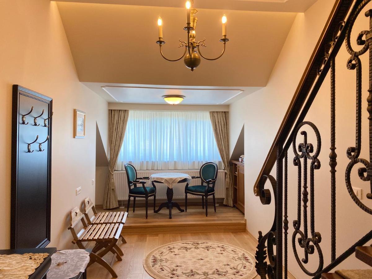 Conacul Cornu 1945 Otel Cornu de Jos Dış mekan fotoğraf
